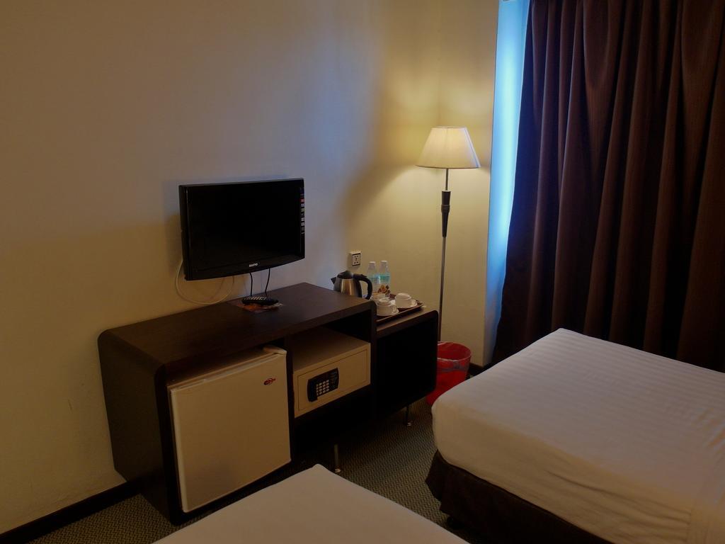 Ritz Garden Hotel Ipoh Ruang foto