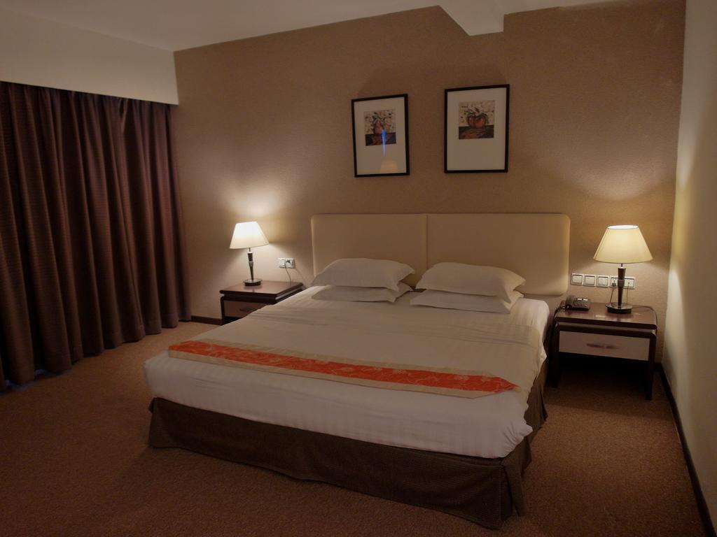 Ritz Garden Hotel Ipoh Ruang foto